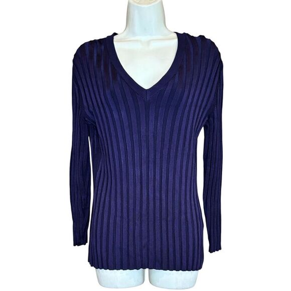 Hugo Boss Sweaters - Hugo Boss Ribbed V Neck Sweater in Blue NWT Size Medium